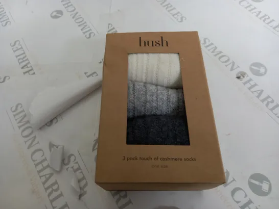 HUSH 3 PACK TOUCH OF CASHMERE SOCKS - ONE SIZE