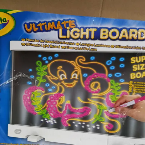 CRAYOLA ULTIMATE LIGHT BOARD