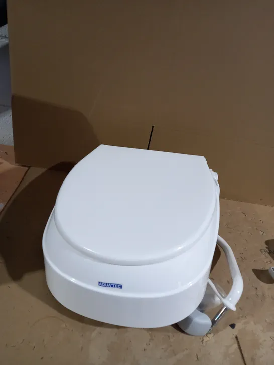 AQUATEC COMPOSTING TOILET 