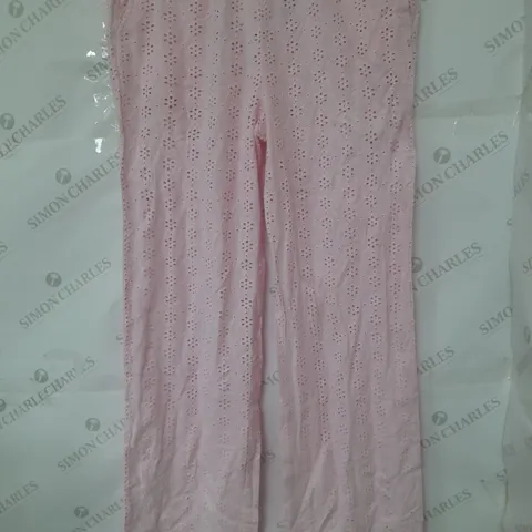 PULL&BEAR CROCHET STRAIGHT LEG TROUSERS IN BABY PINK SIZE M