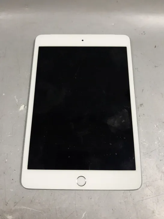 APPLE IPAD MINI 4 TABLET