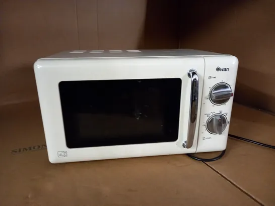 SWAN RETRO 800W MICROWAVE - CREAM