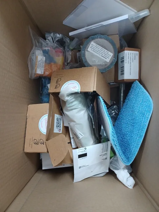 BOX OF APPROXIMATELY 20 ASSORTED HOUSEHOLD PRODUCTS TO INCLUDE CARPET FRESHENER, CABLE CLIPS, DOOR HANDLES ETC 