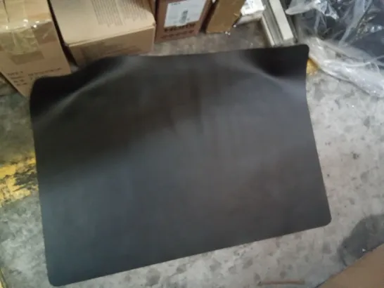 RUBBER UNDERMAT 