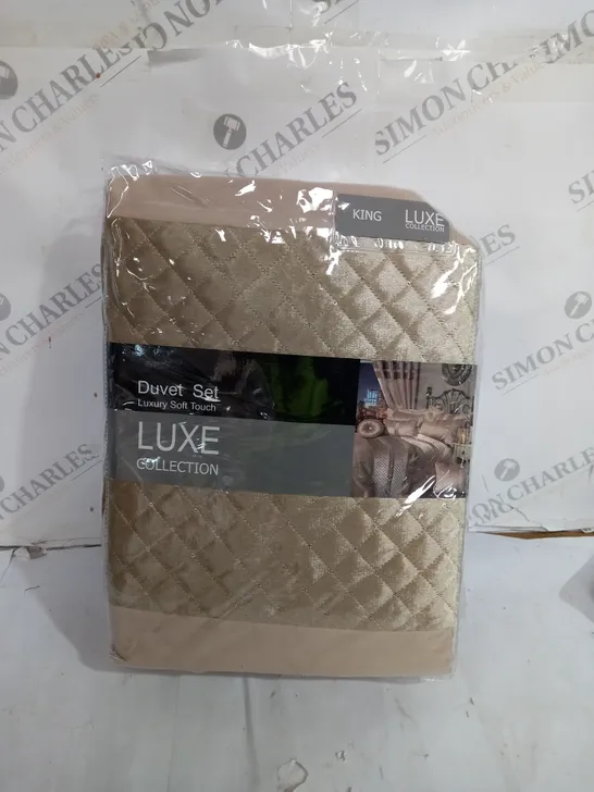 LUXE COLLECTION DUVET SET SOFT TOUCH - KING SIZE 