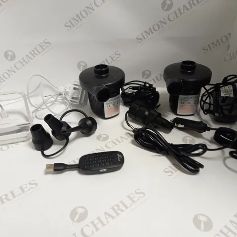 LOT OF 4 ELECTRICAL ITEMS, TO INCLUDE WIRELESS CHARGING STAND, USB DIFFUSER & AIRBED PUMPS