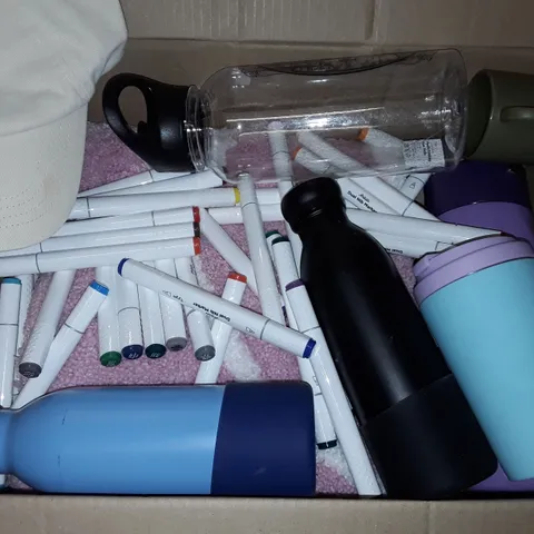 LOT OF ASSORTED ITEMS TO INCLUDE DRINKS CONTAINERS AND MARKER PENS