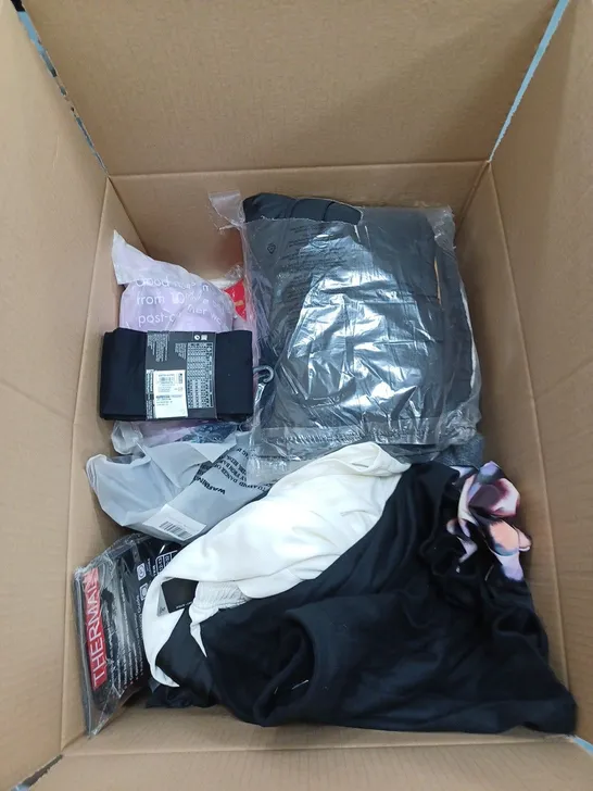 BOX OF ASSORTED CLOTHING ITEMS TO INCLUDE PYJAMAS, TOPS, BOXERS ETC