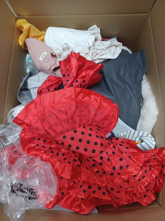 BOX OF APPROXIMATELY 30 ASSORTED CHILDRENS ITEMS TO INCLUDE - POLO SHIRT , POTTY TRAINING PANTS , JUMPER ETC