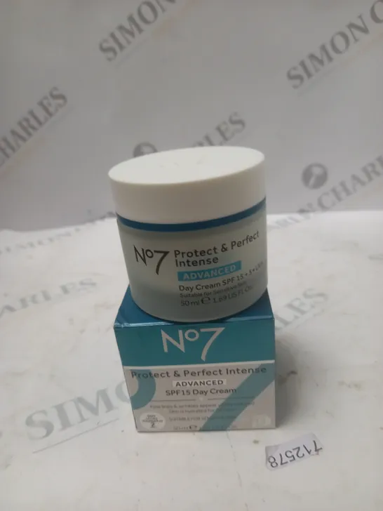 NO7 PROTECT & PERFECT INTENSE ADVANCED DAY CREAM SPF15 50M