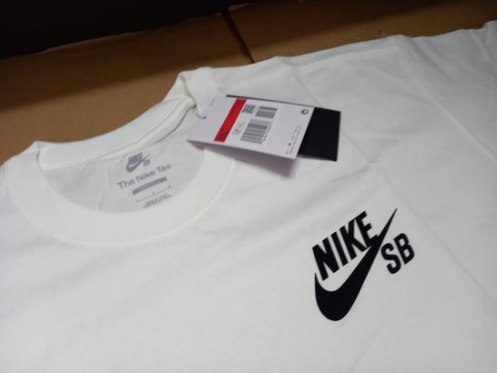 NIKE MENS WHITE T-SHIRT - L