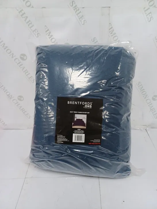 BRENTFORDS NAVY TEDDY FLEECE DUVET SET