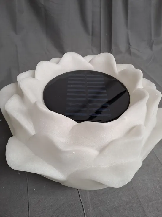 BOXED MY GARDEN STORIES LARGE LED LOTUS LIGHT