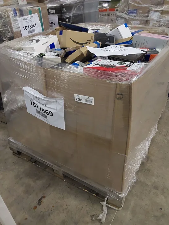 PALLET OF APPROXIMATELY 188 ASSORTED HIGH VALUE ITEMS TO INCLUDE 