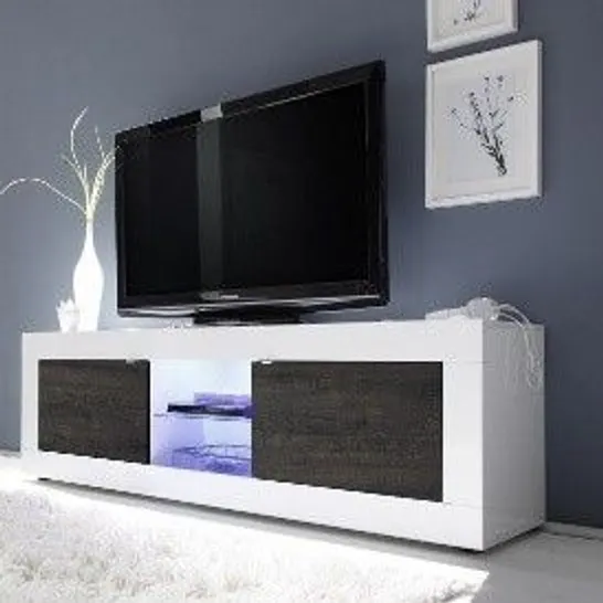 BRAND NEW BOXED TAYLOR TV STAND LARGE IN WHITE HIGH GLOSS AND WENGE WITH LED181×56×43CM (2 BOXES)