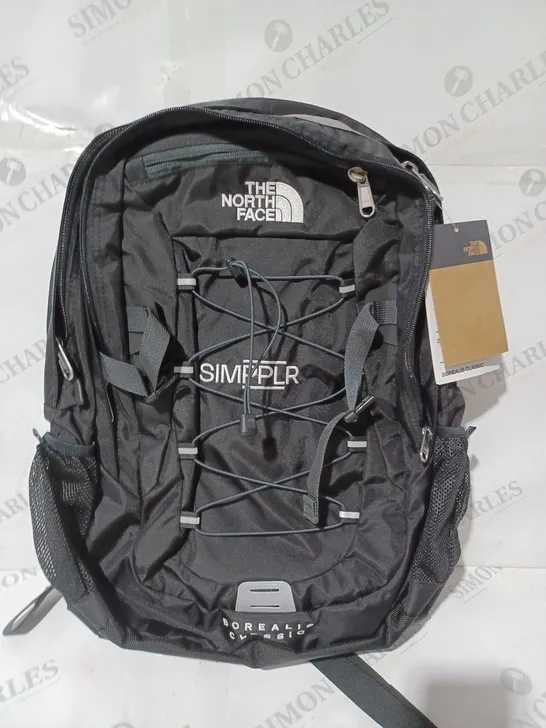 THE NORTH FACE BOREALIS CLASSIC TRAVEL BACKPACK IN BLACK