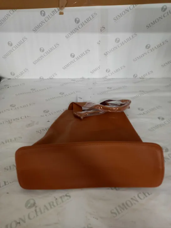 BROWN FRENCH CONNECTION HANDBAG 