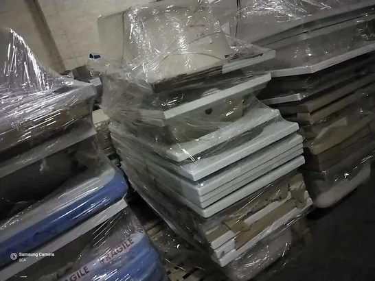 PALLET OF APPROXIMATELY 15 MIXED 1700MM STRAIGHT SINGLE ENDED BATHES