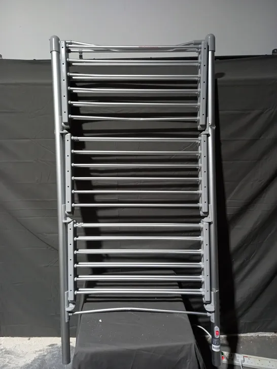 OUTLET ORGANISED OPTIONS 3 TIER HEATED AIRER WITH 21M DRYING SPACE - COLLECTION ONLY