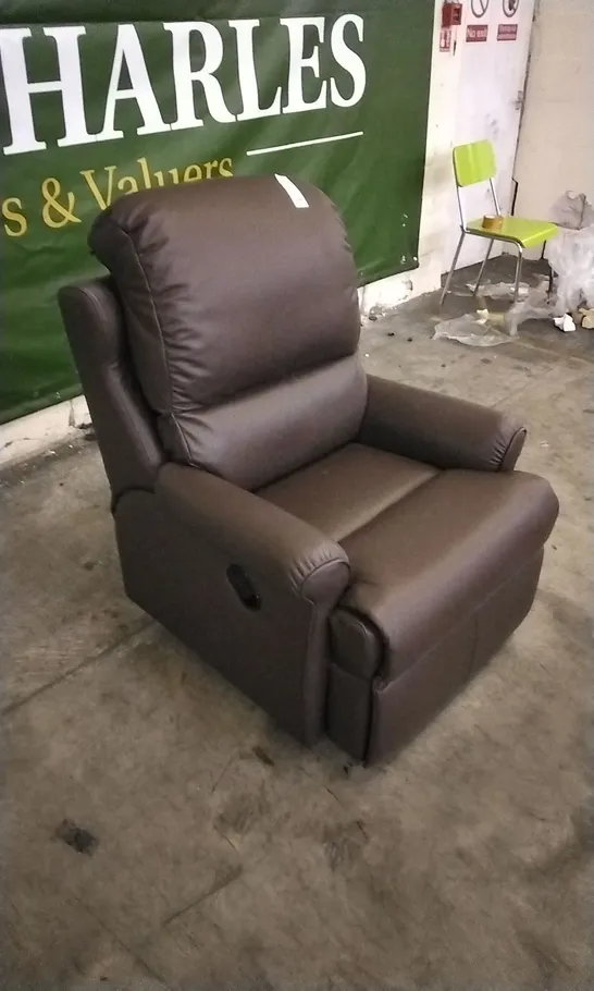 QUALITY BRITISH DESIGNED & MANUFACTURED G PLAN NEWMARKET MANUAL RECLINER OXFORD CHOCOLATE LEATHER ARMCHAIR 