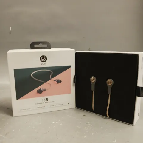 BOXED B&O PLAY H5 WIRELESS EARPHONES 