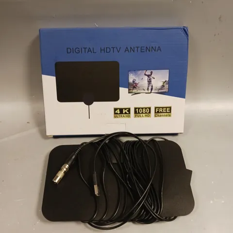 BOXED DIGITAL HDTV ANTENNA & COAX CABLE 