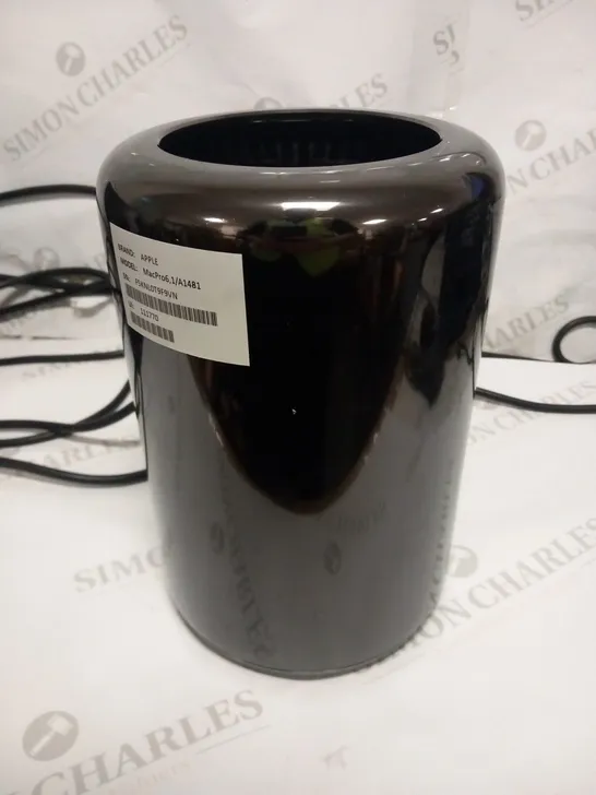 APPLE MAC PRO 6.1 A1481 DESKTOP COMPUTER