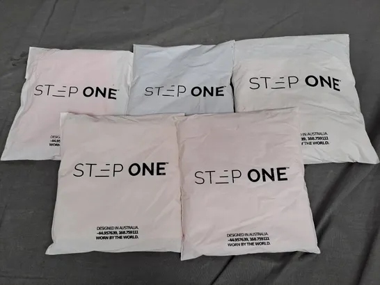 LOT OF 5 BAGGED LADIES STEP ONE ITEMS - ALL LARGE