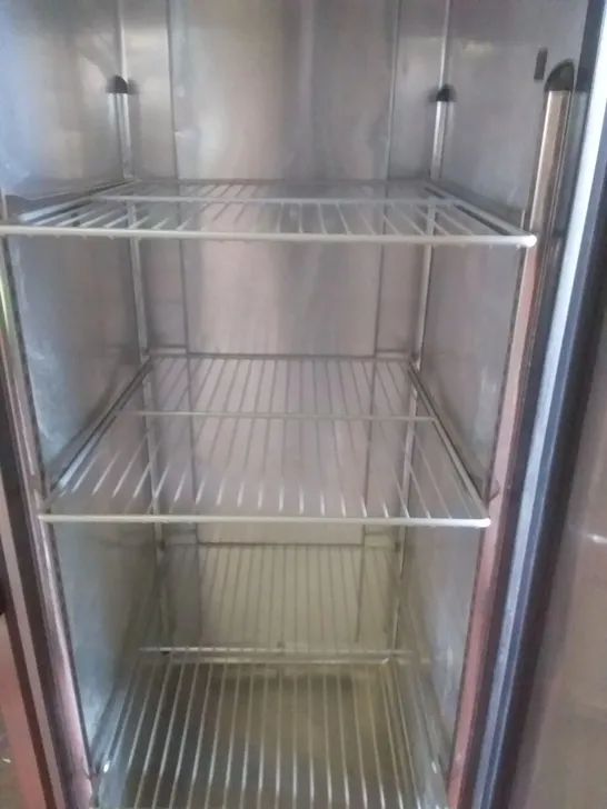 FOSTER COMMERCIAL FREEZER - PROG600LA