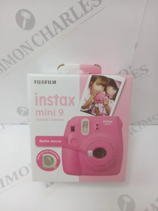 BRAND NEW BOXED FUJIFILM INSTAX MINI 9 INSTANT CAMERA 