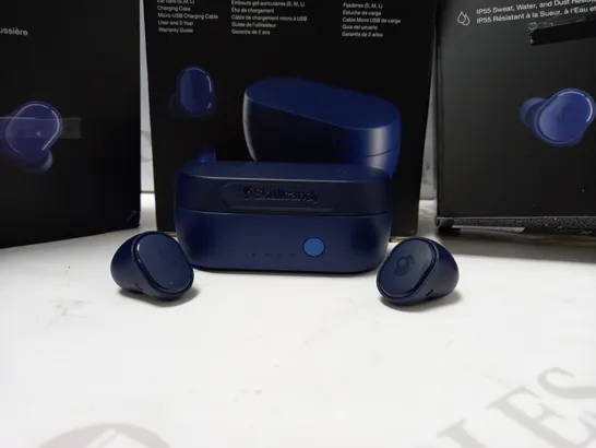 BOX OF 3 SKULLCANDY SESH TRUE WIRELESS EARBUDS & CHARGING CASE - BLUETOOTH - INDIGO BLUE