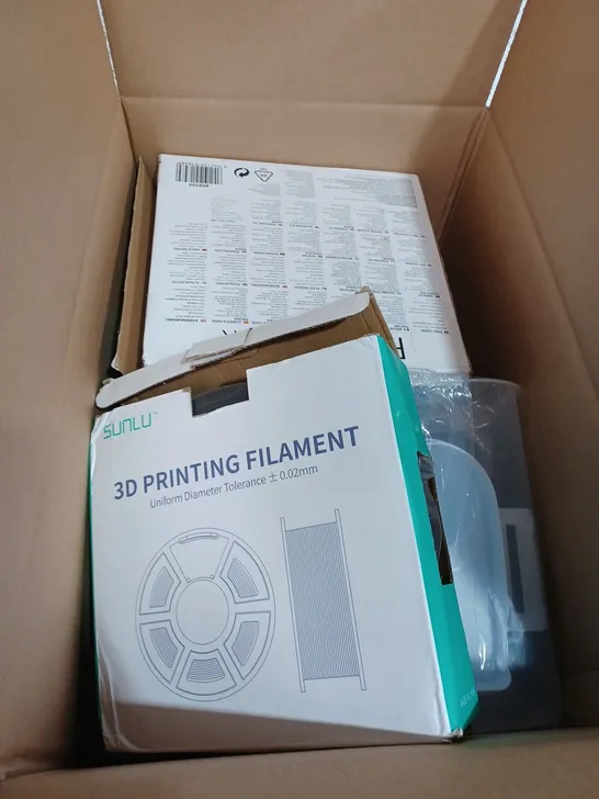 BOX TO CONTAIN APPROXIMATELY 10 ASSORTED HOUSEHOLD PRODUCTS, INCLUDES, 3D PRINTING FILAMENT, FACE MASKS, PLATES ETC 