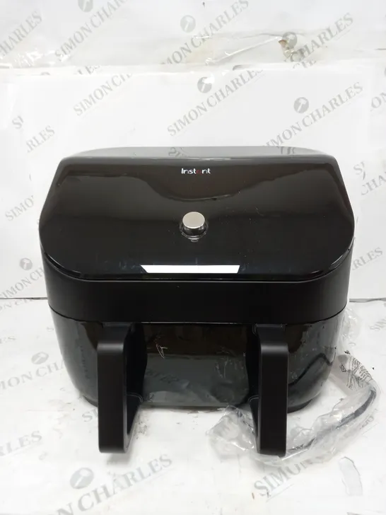 BOXED INSTANT VORTEX PLUS VERSAZONE AIR FRYER 