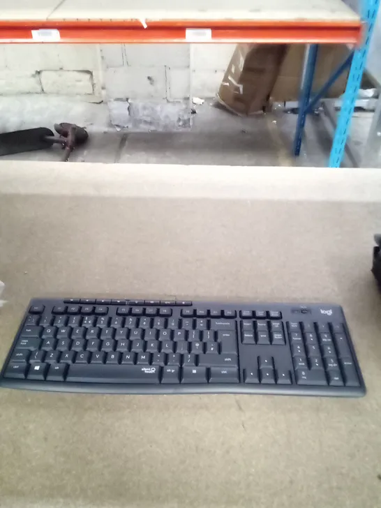 BOXED LOGITECH MK295 WIRELESS KEYBOARD