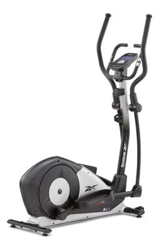 BOXED REEBOK ASTRORIDE A4.0 CROSS TRAINER     