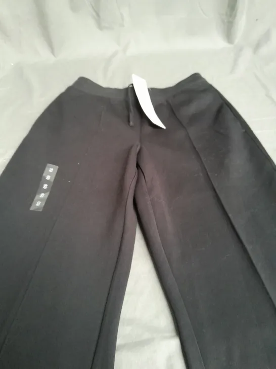 UNIQLO BLACK JOGGERS - SMALL