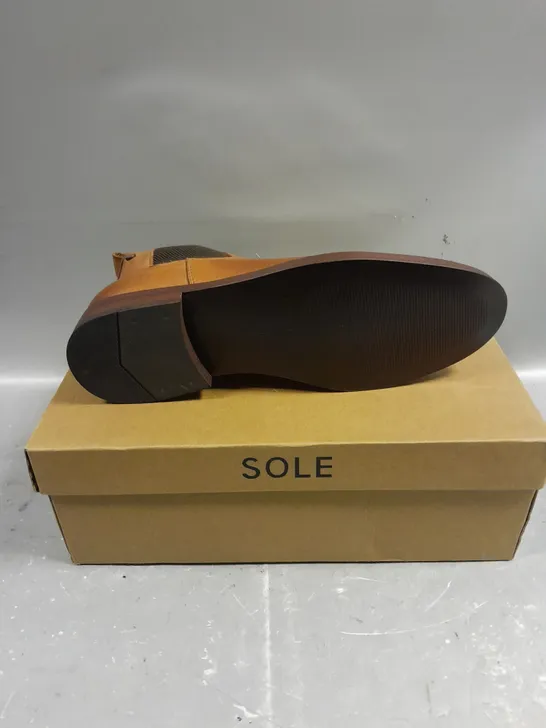 BOXED PAIR OF SOLE NEW CHELSEA BOOTS IN HONEY BROWN - 9