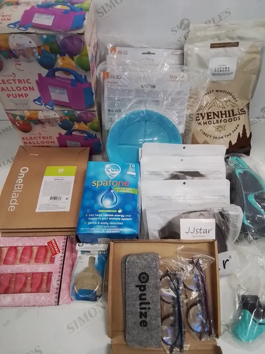 LOT OF 20 ASSORTED BRAND NEW HOMEWARE ITEMS TO INCLUDE ELECTRIC BALLOON PUMP, SUCTION PLATES, LUCUMA POWDER