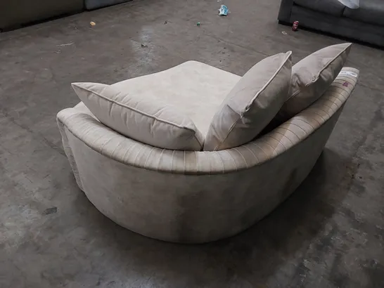 DESIGNER LAID BACK SOFA PIECE 