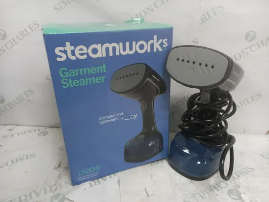 BOXED STEAMWORKS GARMENT STEAMER