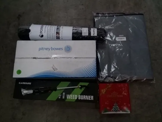 PALLET OF ASSORTED ITEMS INCLUDING CARDSURE WEED BURNER, MERRY CHRISTMAS SCENTED CANDLES, UNDERBED STORAGE BAG, PITNEY BOWES ENVELOPES, PONPON CARPET PROTECTIVE FILM, GETFIT AIR BED