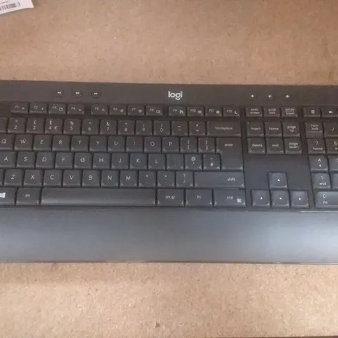 LOGITECH MK540 WIRELESS KEYBOARD