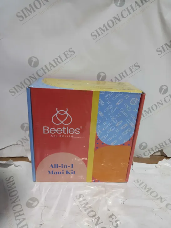 SEALED BEETLES ALL IN 1 MANI KIT GEL POLISH