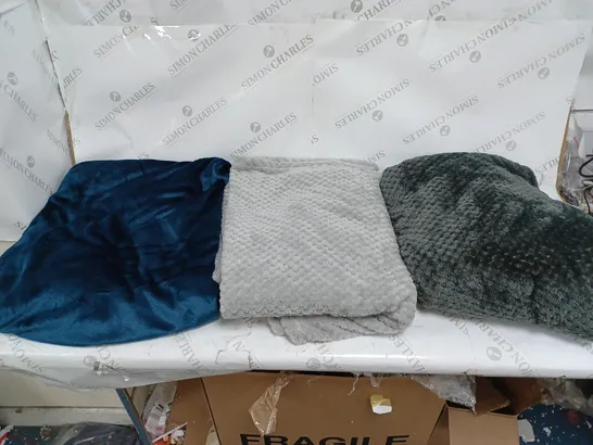 LOT OF 3 BLANKET THROWS IN BLUE, SILVER, AND GREY