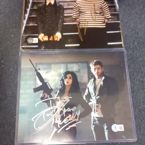 2 BECKETT AUTHENTICATED PICTURES TO INCLUDE; DANA DELORENZO SIGNED PHOTOGRAPH FROM ASH VS EVIL DEAD AND JIMMY WORKMAN SIGNED PHOTOGRAPH FROM THE ADAMS FAMILY