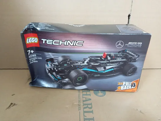 LEGO TECHNIC MERCEDES AMG F1 W14 