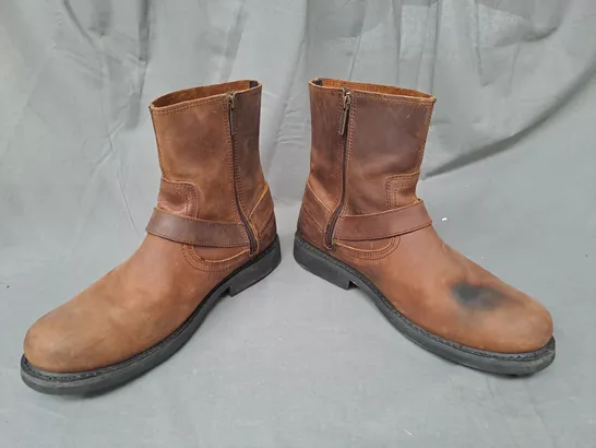 PAIR OF HARLEY DAVIDSON ANKLE BOOTS IN BROWN UK SIZE 11