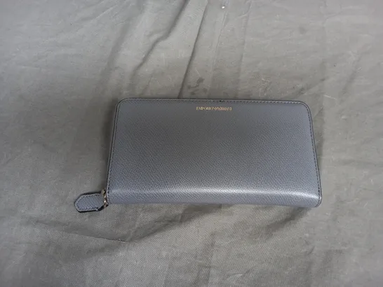 EMPORIO ARMANI LIGHT GREY PURSE 