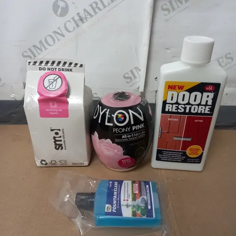 BOX OF APPROX 10 CLEANING PRODUCTS TO INCLUDE WASHING UP LIQUID , FABRIC DYE , DOOR RESTORE   - COLLECTION ONLY