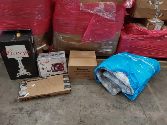 PALLET OF ASSORTED ITEMS INCLUDING: ACUMA STAND MIXER, ELECTRIC PATIO HEATER, TABLE FOOTBALL SET, LAMP STAND, LARGE RUG